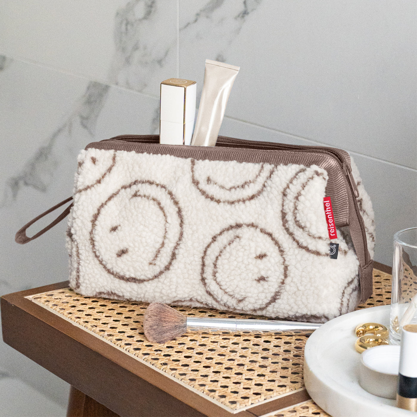 travelcosmetic smiley® teddy chocolate - Image 2